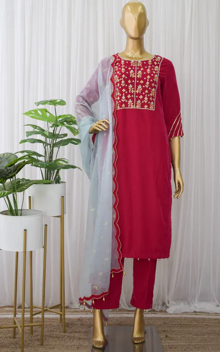 Ruby Pink Velvet Kurta & Pant (1)