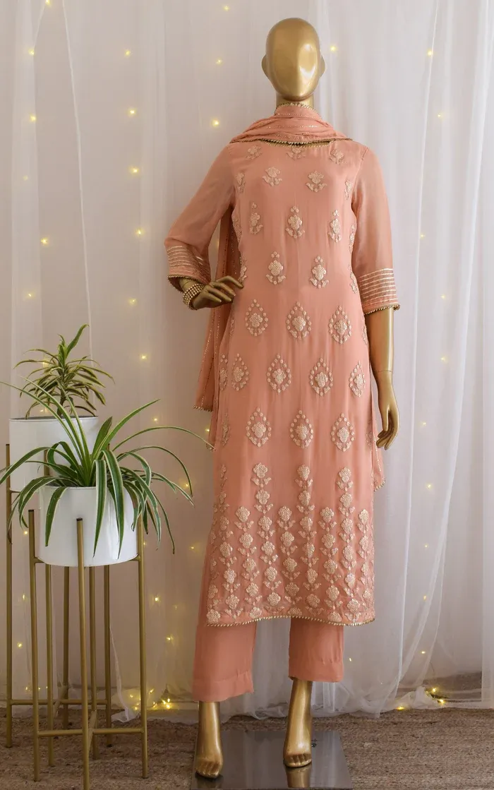 Slim Fit Georgette Pants (1)
