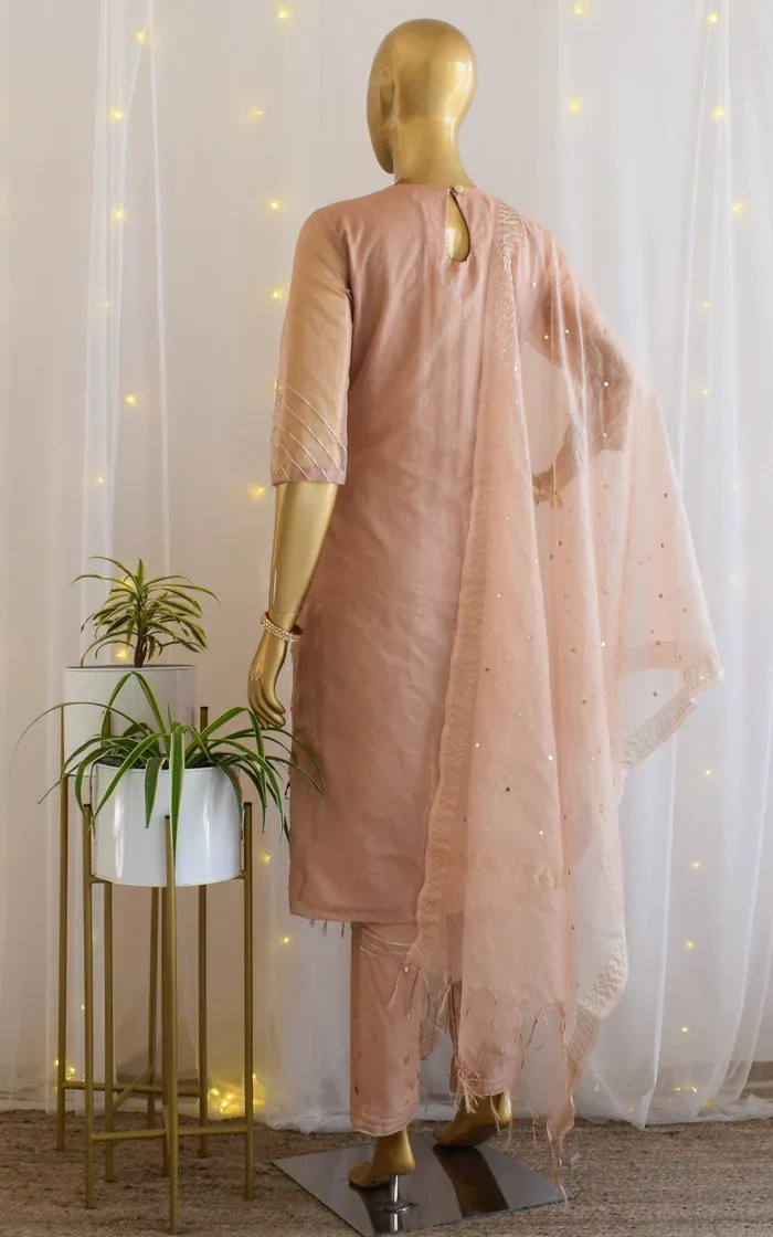 Straight Fit Pants With Mirrorwork (2)