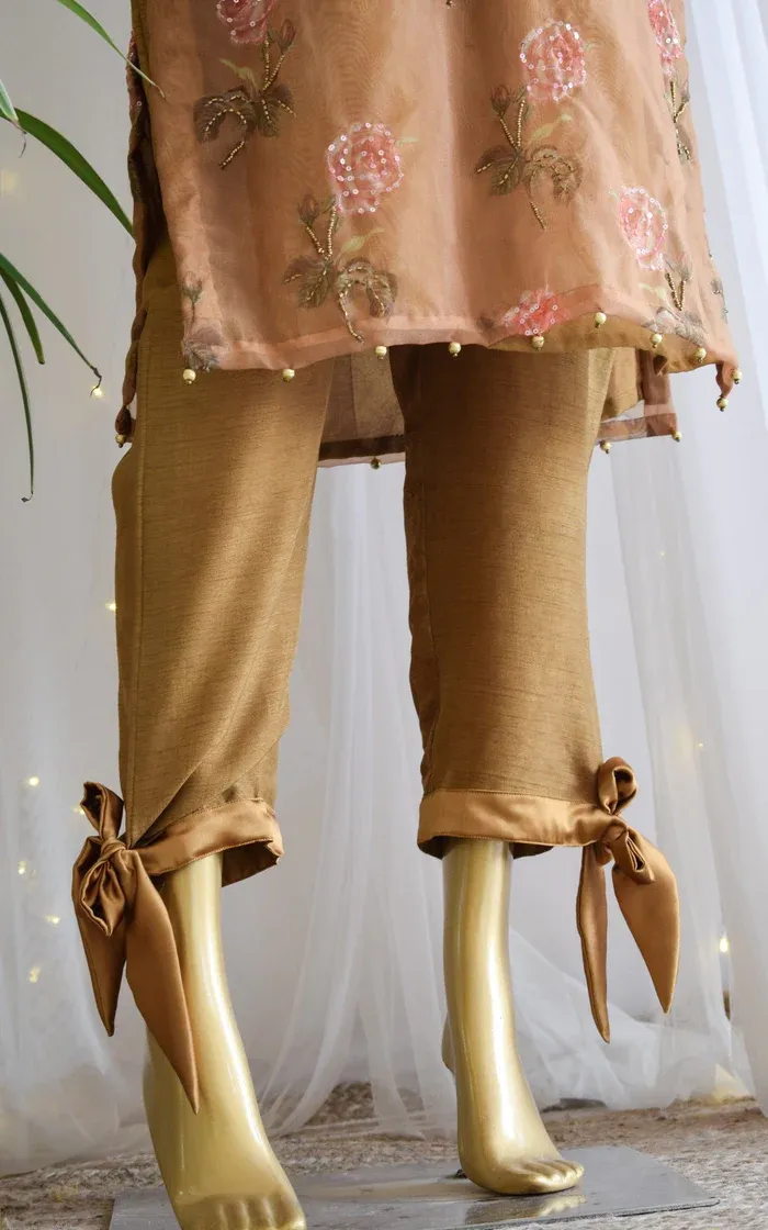 Straight Fit Pants With Tie-Up (1)